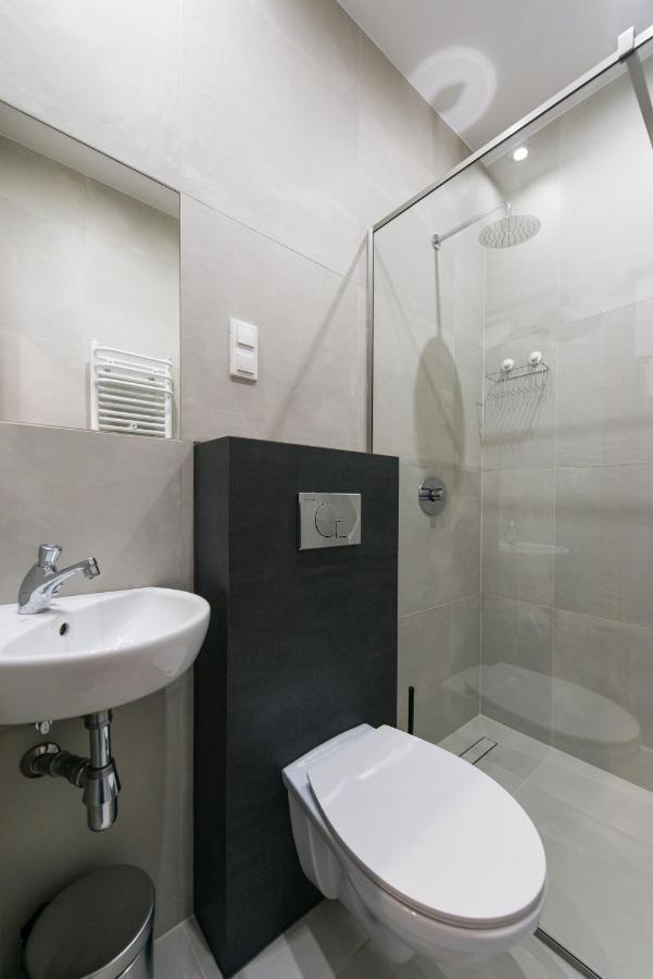 Hostel SMS Bydgoszcz Buitenkant foto