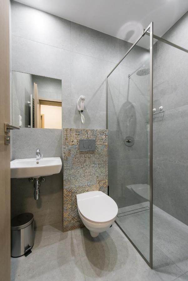 Hostel SMS Bydgoszcz Buitenkant foto
